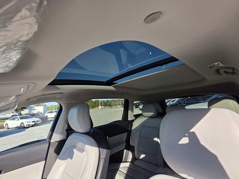 New 2026 Lincoln Nautilus Reserve image 9