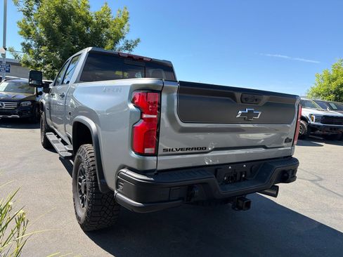 Used 2026 Chevrolet Silverado 2500 ZR2 w/ ZR2 Bison Edition AWD/4WD image 6