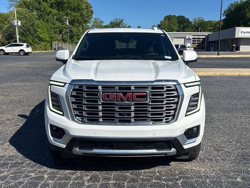 Used 2026 GMC Yukon XL Denali w/ Sun & Power Step Package AWD/4WD image 2