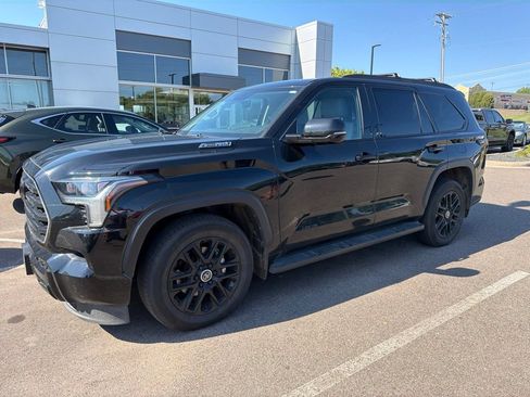 Used 2024 Toyota Sequoia Limited w/ Nightshade Package AWD/4WD image 4