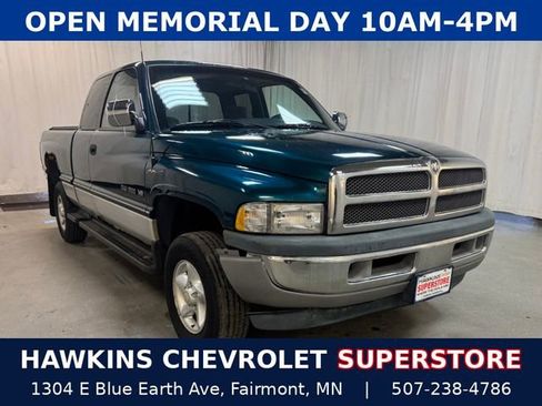 Used 1997 Dodge Ram 1500 Truck 4x4 Club Cab image 1