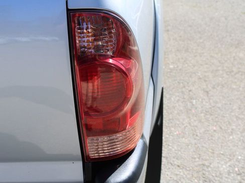 Used 2006 Toyota Tacoma PreRunner image 11