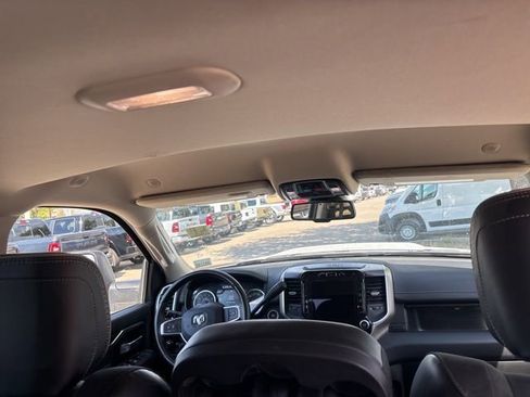 Used 2024 RAM 2500 Laramie image 12