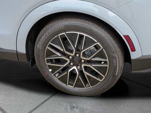 New 2025 Ford Mustang Mach-E Premium image 17