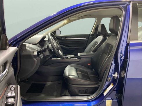 Used 2023 Nissan Altima 2.5 SR image 11