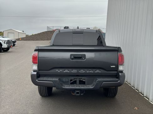 Certified 2021 Toyota Tacoma TRD Off-Road w/ Technology Package image 6
