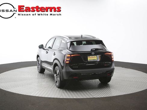 Used 2026 Nissan Kicks SR w/ SR Premium Package AWD/4WD image 38