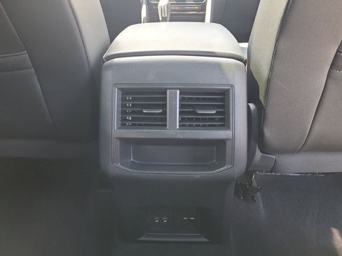 Used 2023 Volkswagen Atlas Cross Sport SE w/ Panoramic Sunroof Package AWD/4WD image 23
