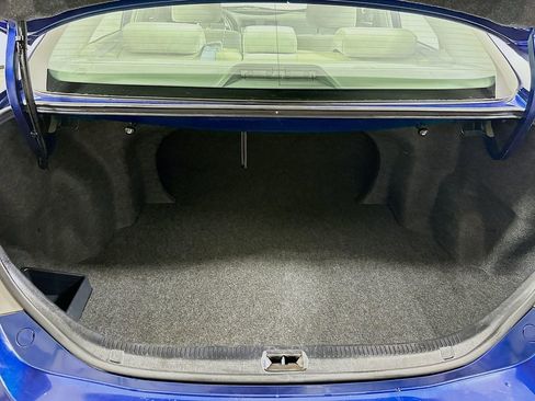 Used 2009 Toyota Camry FWD image 16