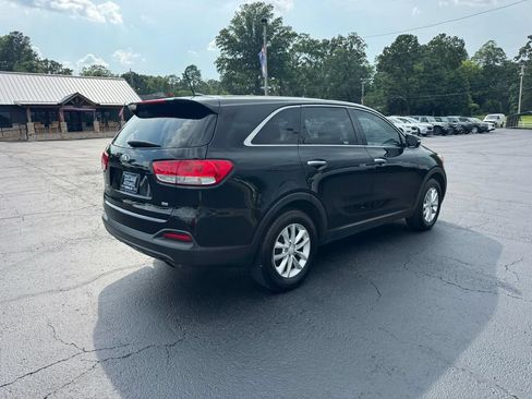 Used 2018 Kia Sorento L FWD image 6