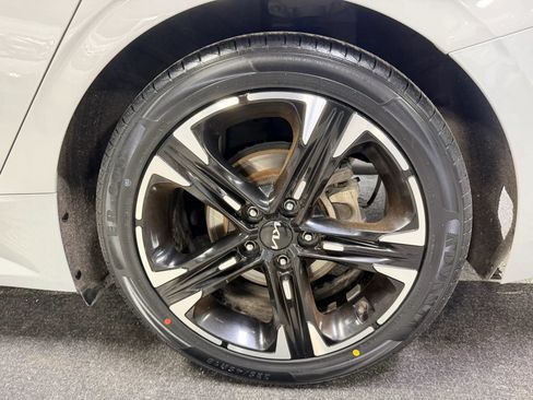 Used 2022 Kia K5 GT-Line w/ GT-Line Awd Premium Package image 14