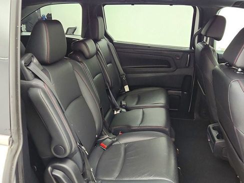 Used 2023 Honda Odyssey Sport image 23