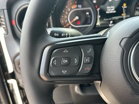 New 2026 Jeep Wrangler Unlimited Rubicon AWD/4WD image 22