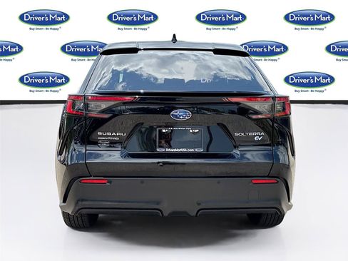 Used 2023 Subaru Solterra AWD image 6