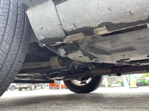 Used 2012 Ford Edge SEL FWD image 26
