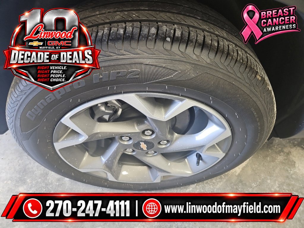 Used 2026 Chevrolet Trax LT FWD image 8