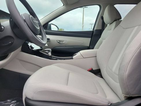 Used 2026 Hyundai Tucson SEL FWD image 18
