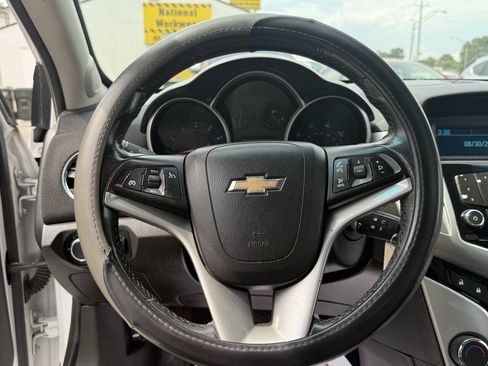 Used 2012 Chevrolet Cruze Eco FWD image 10