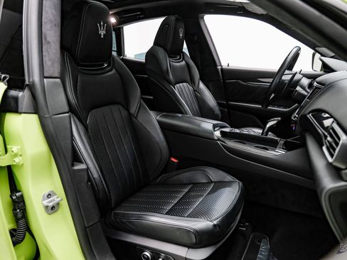 Used 2021 Maserati Levante S GranSport image 51