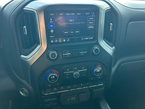 Used 2020 Chevrolet Silverado 1500 RST AWD/4WD image 4