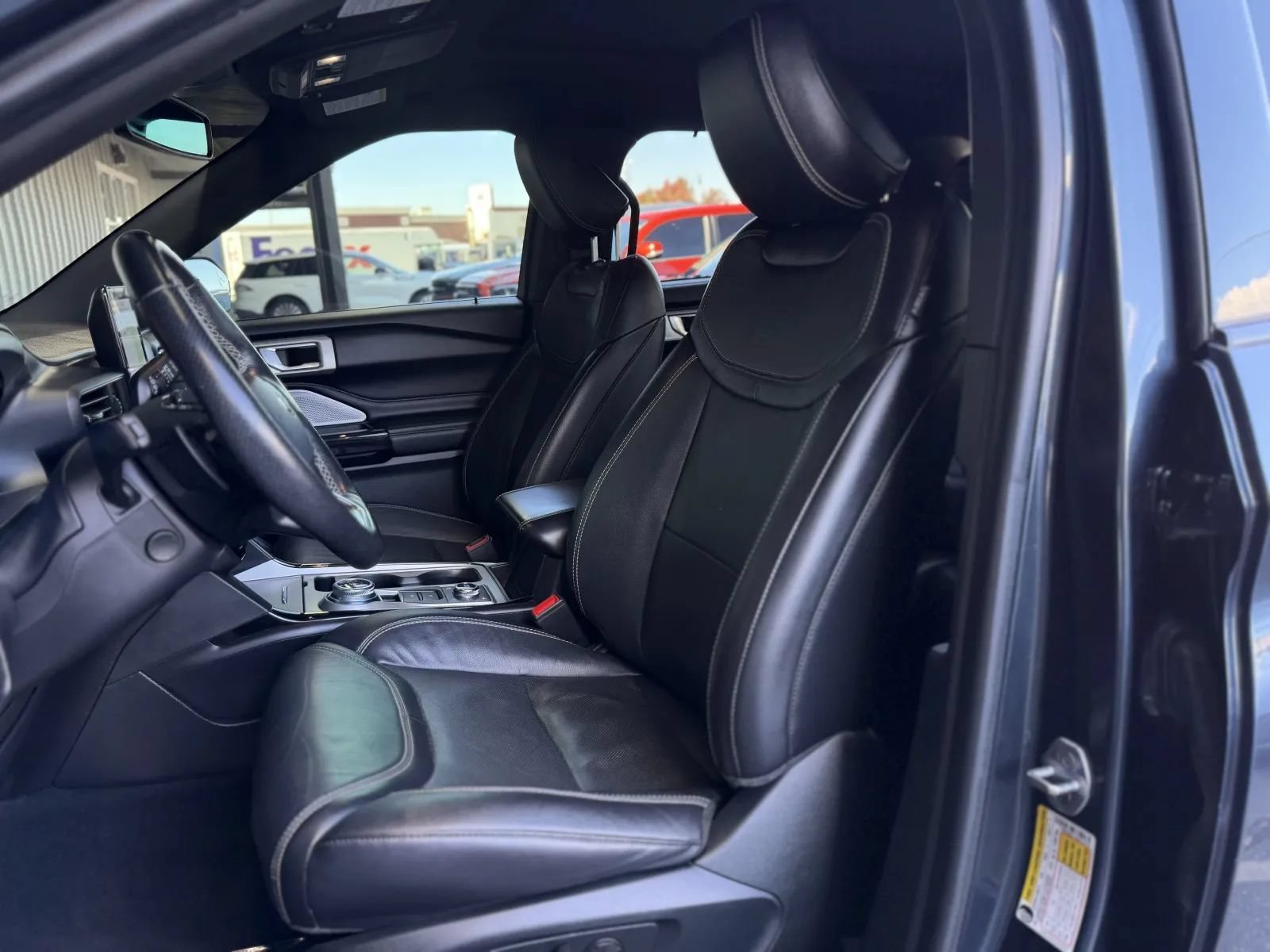 Used 2022 Ford Explorer ST w/ Equipment Group 401A AWD/4WD image 15