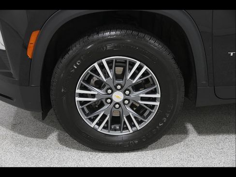 Certified 2024 Chevrolet Traverse LT AWD/4WD image 22