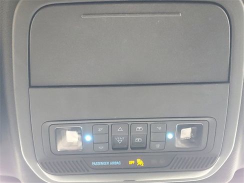 Certified 2022 Ford Explorer Platinum w/ Equipment Group 601A image 25