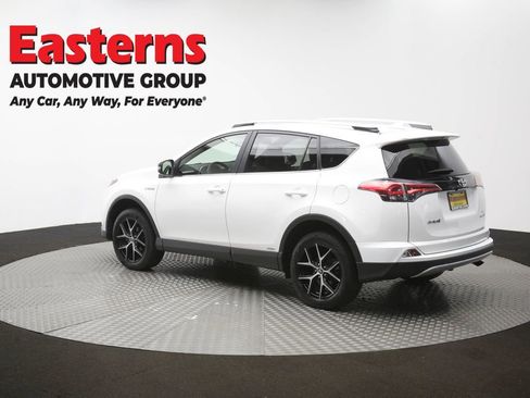 Used 2018 Toyota RAV4 SE AWD/4WD image 65