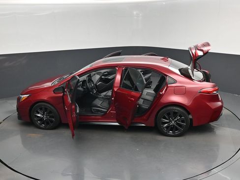 Used 2023 Toyota Corolla XSE FWD image 17