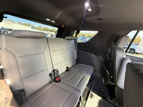 Used 2021 GMC Yukon SLT w/ SLT Luxury Package image 22