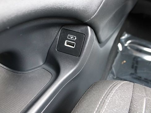 Certified 2023 Honda HR-V LX image 25