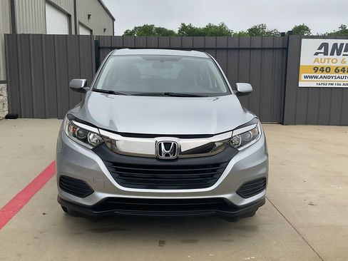 Used 2020 Honda HR-V LX image 4