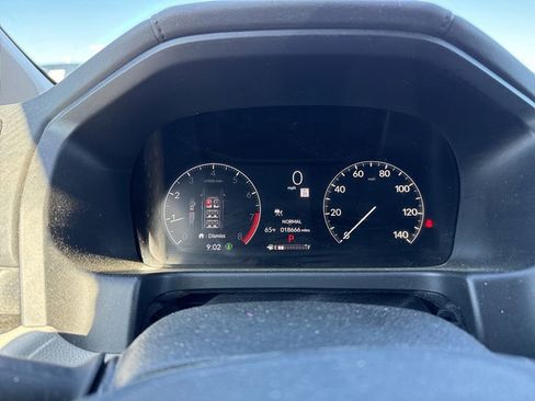 Used 2025 Honda Odyssey Touring image 27
