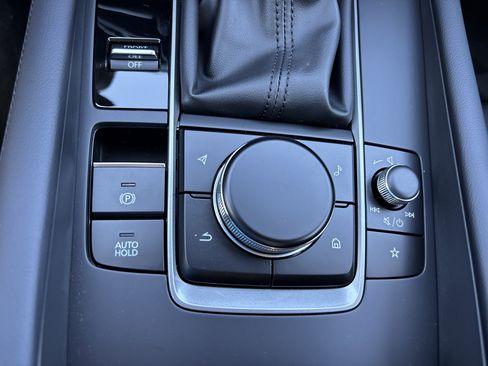 New 2026 MAZDA MAZDA3 s image 34