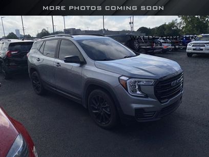 Used 2023 GMC Terrain SLE w/ Driver Convenience Package