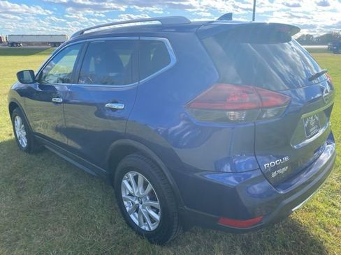 Used 2020 Nissan Rogue SV image 15