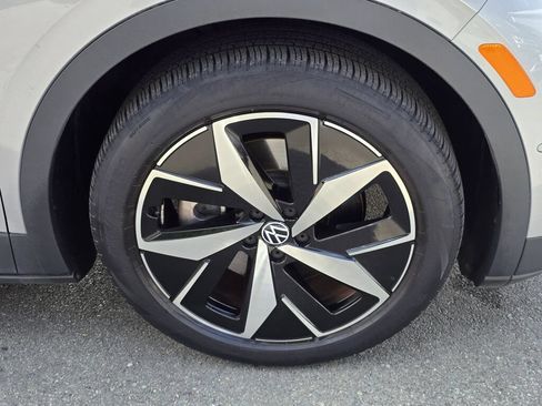 Used 2023 Volkswagen ID.4 Pro S RWD image 9