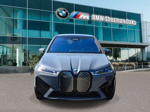 Certified 2023 BMW iX xDrive50 w/ Sport Package AWD/4WD image 2