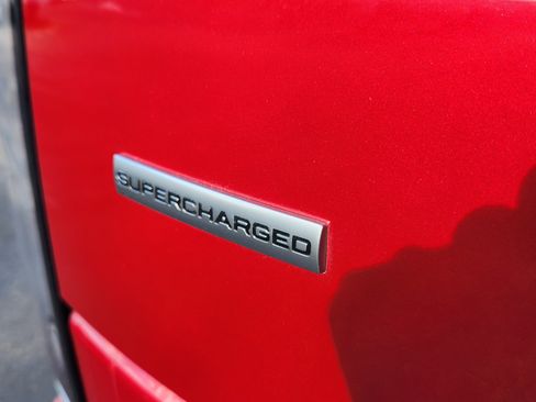 Used 2016 Land Rover Range Rover Supercharged image 21