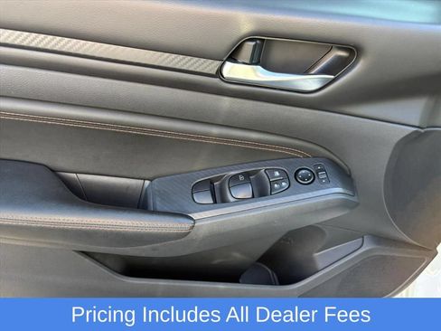 Used 2021 Nissan Altima 2.5 SR w/ SR Premium Package FWD image 24
