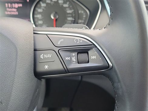 Used 2020 Audi Q5 2.0T Premium w/ Convenience Package image 18