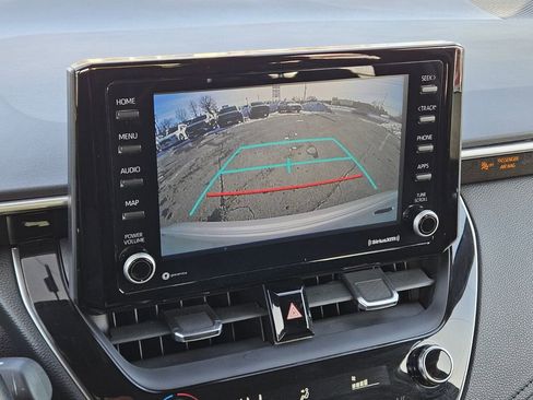 Used 2022 Toyota Corolla SE image 16