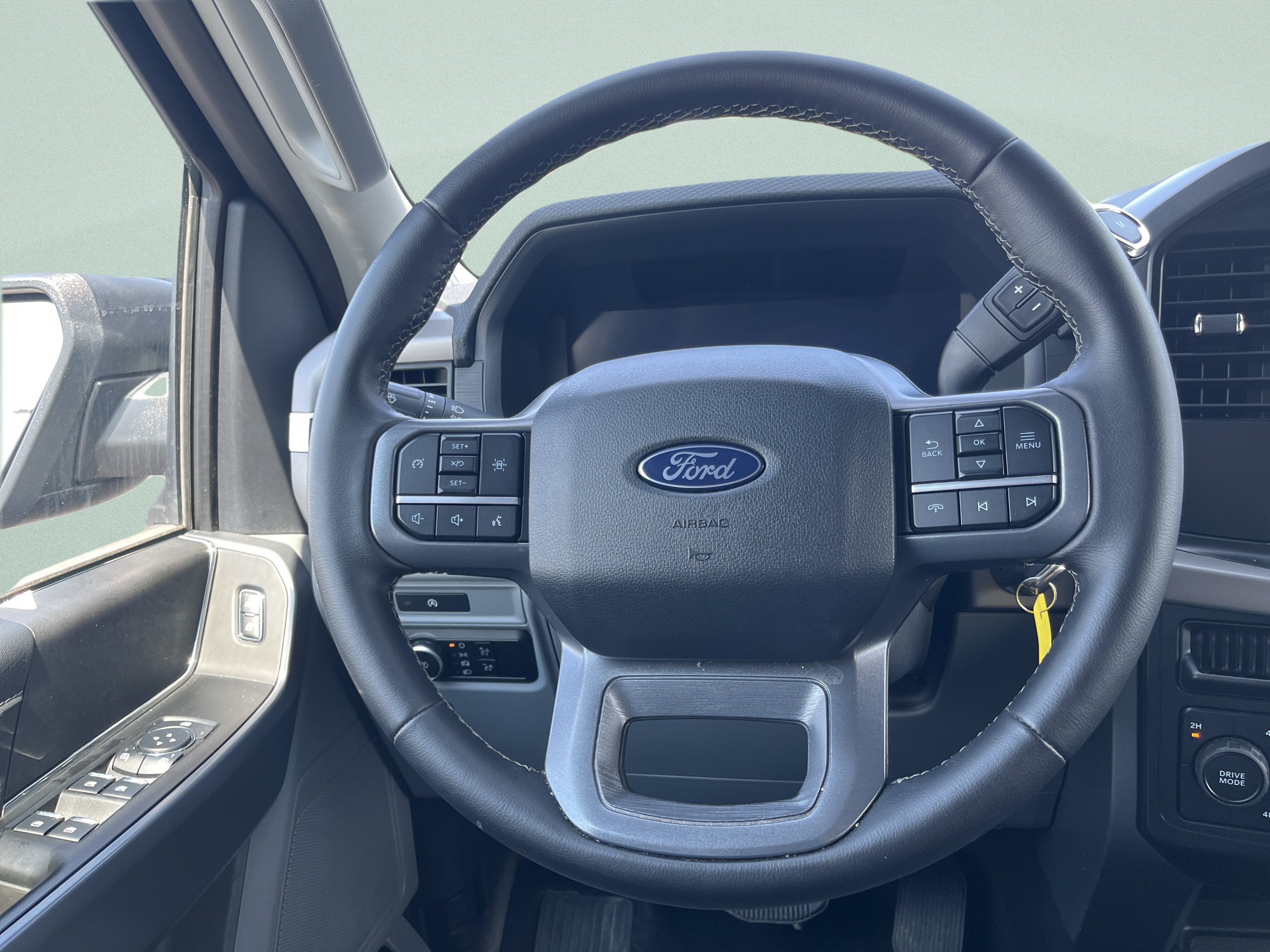 Used 2025 Ford F150 XLT w/ Equipment Group 301A Standard AWD/4WD image 22