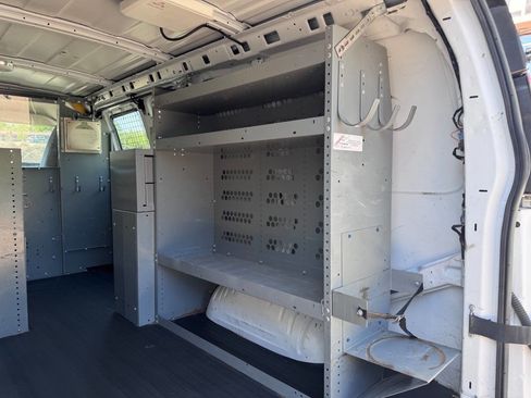 Used 2013 Chevrolet Express 2500 image 8