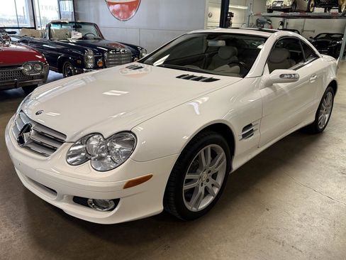 Used 2008 Mercedes-Benz SL 550 image 36