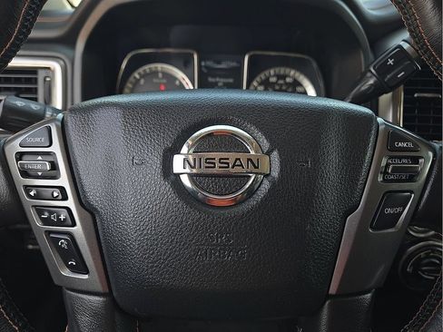 Used 2018 Nissan Titan Platinum Reserve w/ Platinum Utility Package AWD/4WD image 20