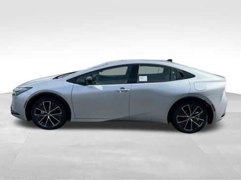 New 2026 Toyota Prius XLE image 2