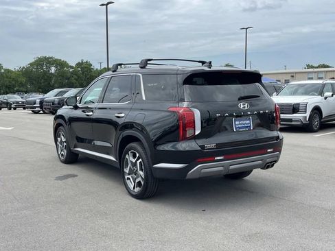 Used 2023 Hyundai Palisade SEL w/ Premium Package FWD image 7