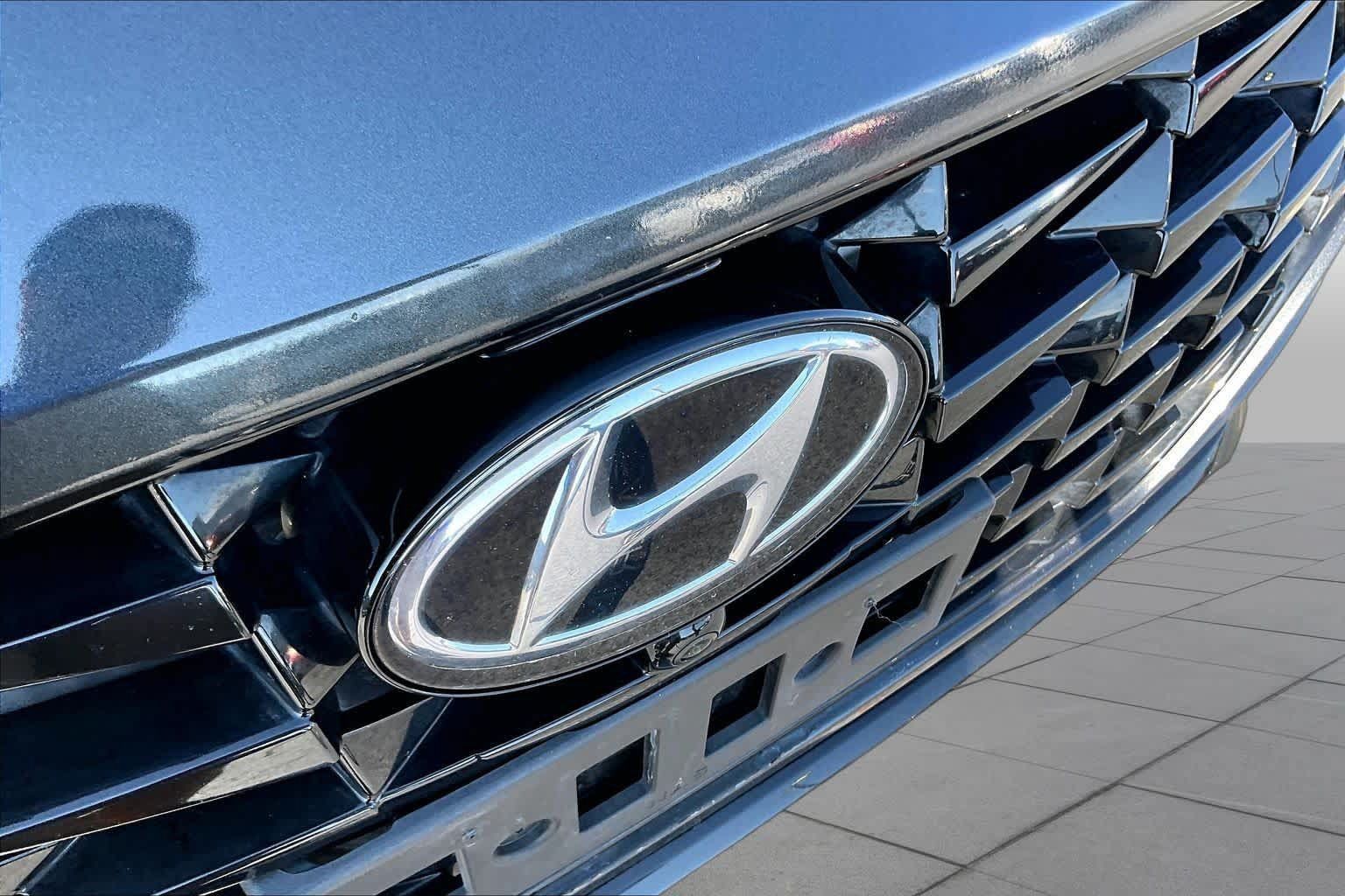 Used 2022 Hyundai Sonata Limited FWD image 28