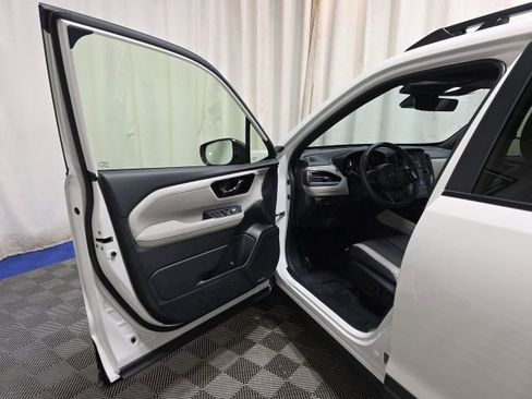 Certified 2025 Subaru Forester Limited AWD/4WD image 12